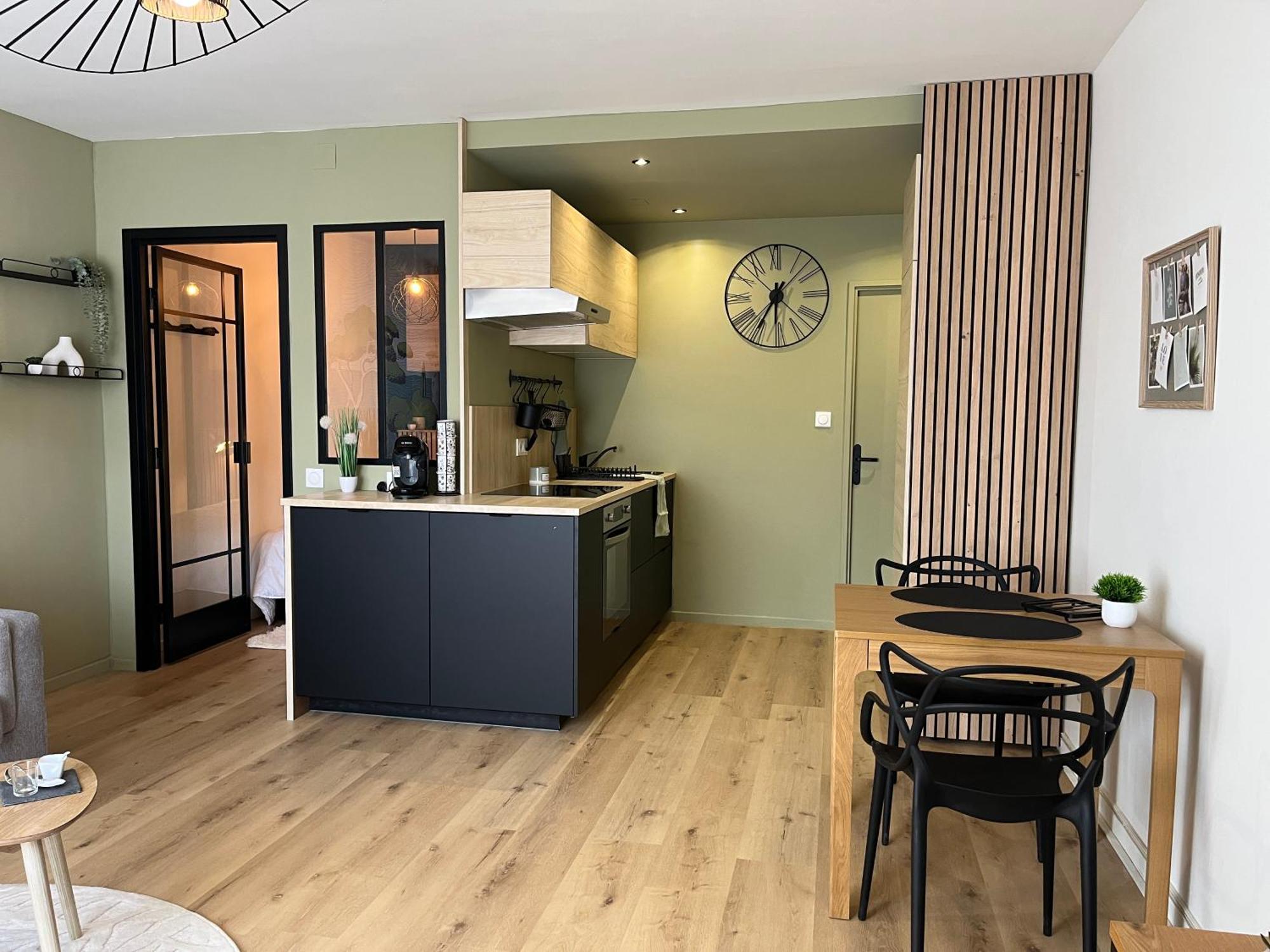 Strasbourg, Appartement Cosy Au Bord De L Eau Esterno foto